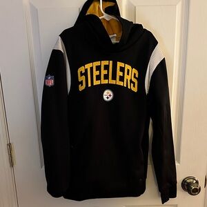 Nike THERMA-FIT Black and Yellow Steelers Hoodie. YOUTH MED